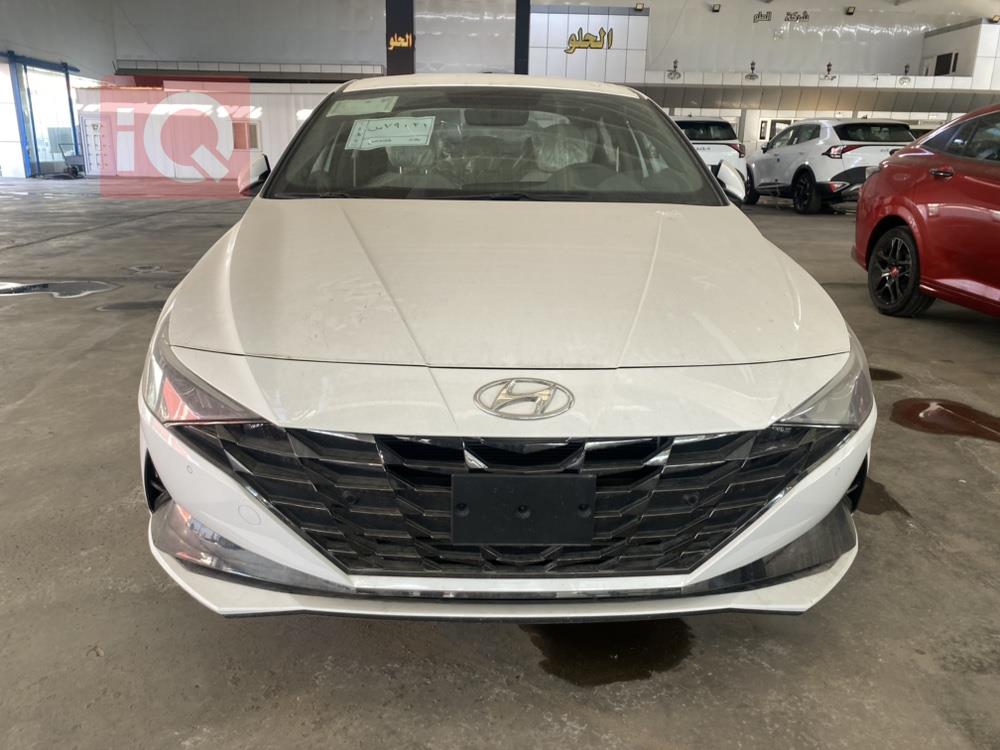 هیوندای ئەلەنترا